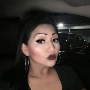 Meet your Posher, Carol